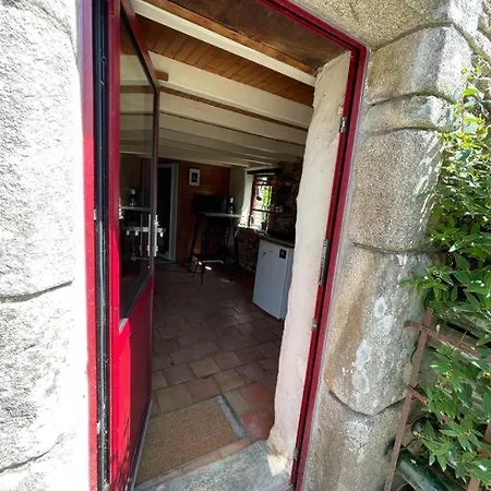 Holiday home Maison Bretonne De Charme A La Campagne Serent